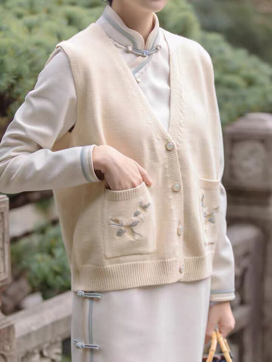 川黛 时之物语：香片 刺绣针织马甲女背心文...