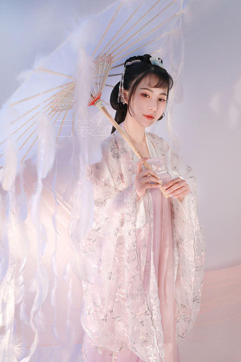 正品汉服出租 东月棠春樱