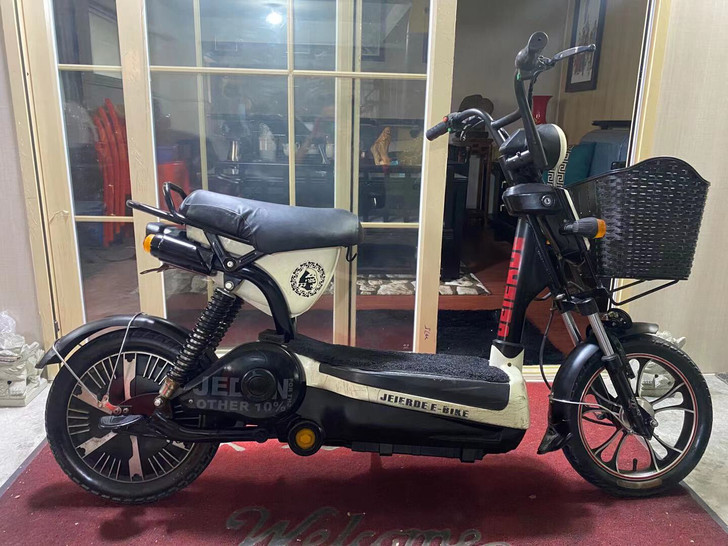 捷尔德钢管 4大电池 车况可以