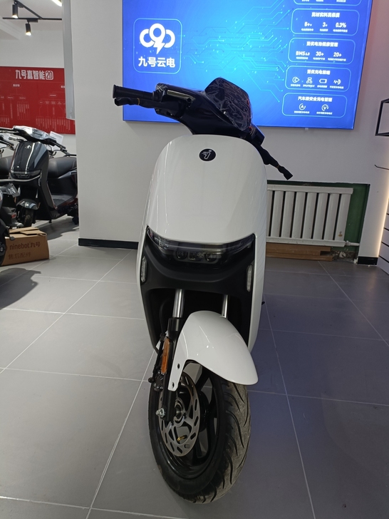 九号N90c全新 智能机器人电动车