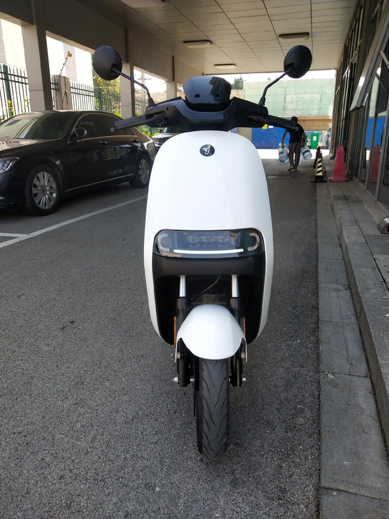 九号电动车e90