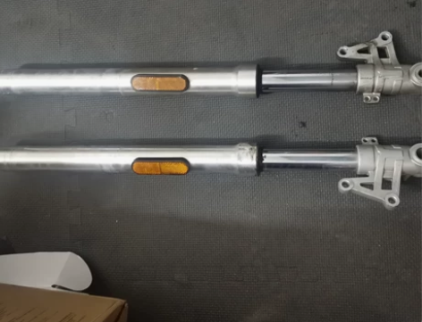 贝纳利小迅龙150减震 大灯 前挡泥板左边...