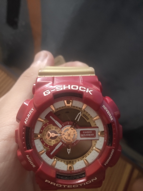 我姑带团在国外柜台买的，绝对正品，照片可随...