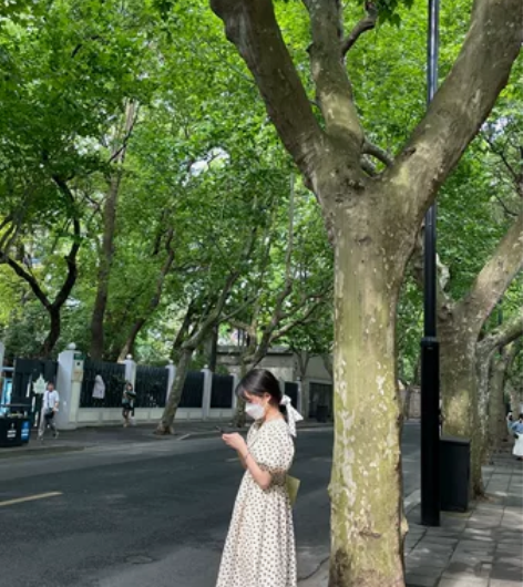 波点法式裙 穿一次 便宜出