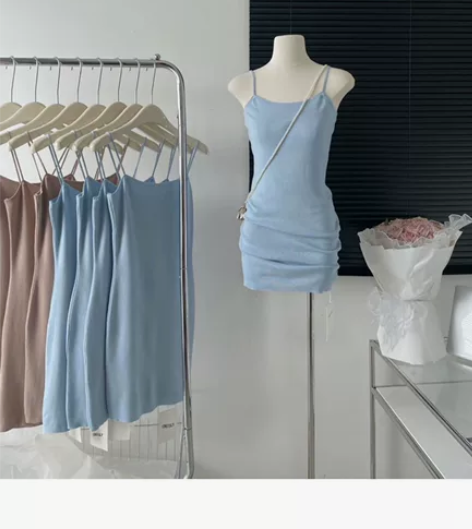 2022秋冬针织吊带连衣裙女秋长短款收腰裙...