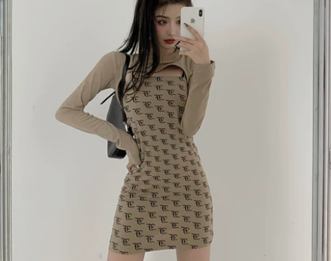 短款包臀裙 仅出裙子 洗试一次  不是本人...