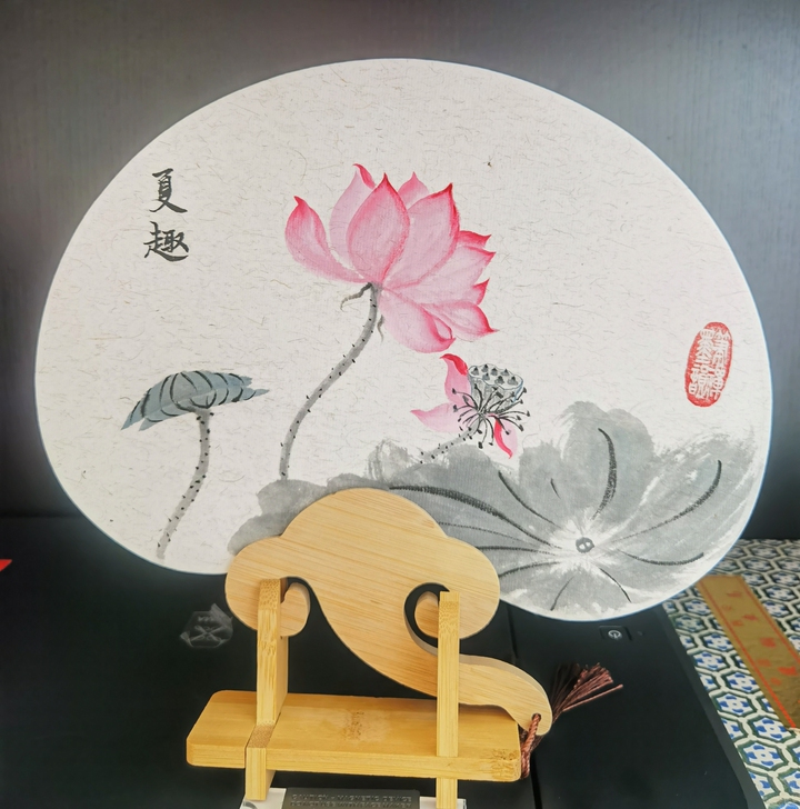 手绘团扇，不含支架