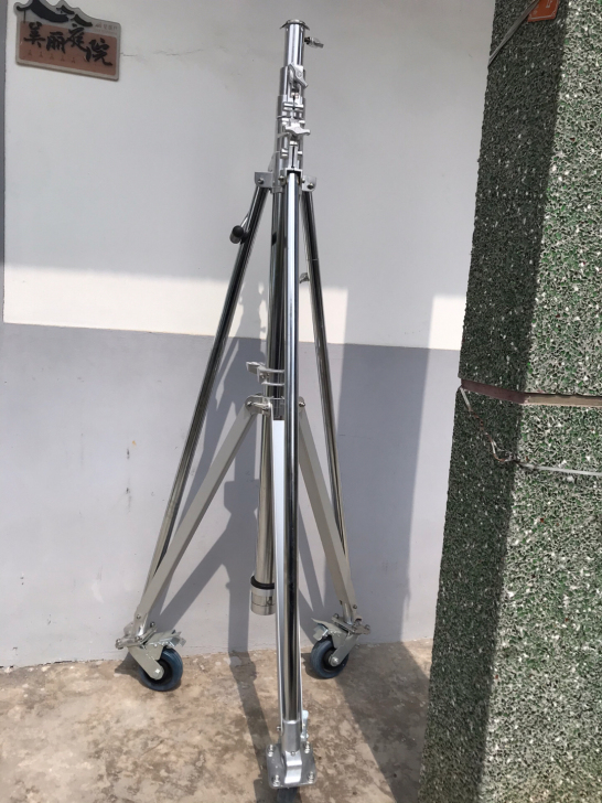 三鑫 80kg轻型摇脚