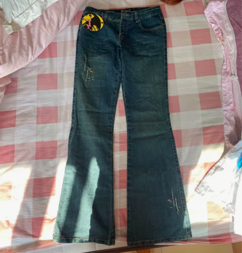 适合170，体重100以内。全新，喇叭裤，...