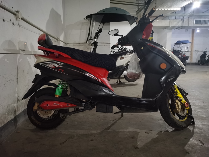 72v20A  亲测五六十公里随便跑，亲三...