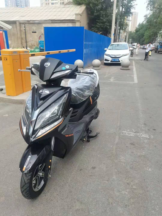 电动车，实拍图，60.72都能用，空车价格