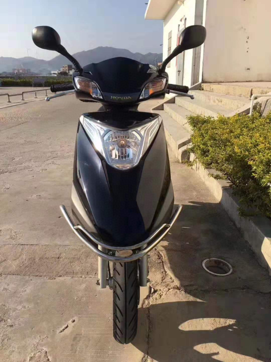 二手摩托车，踏板车，女装车本田睿御六代电喷...