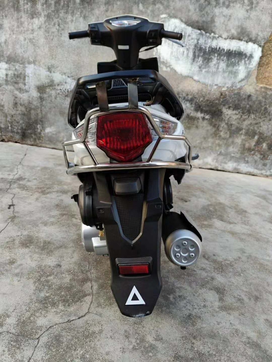 二手摩托车，踏板车，女装车二手摩托车豪爵灵...
