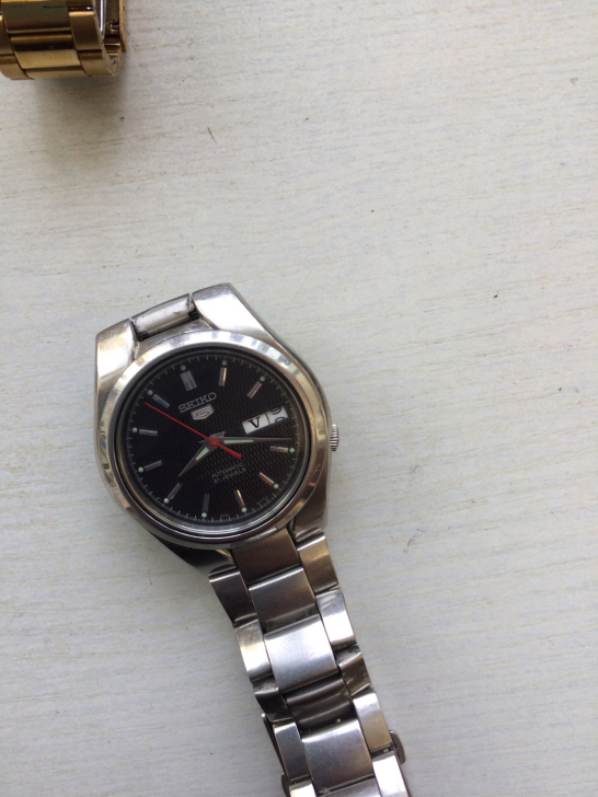 稀少见盘黑布纹男表，日本精工，9品，全自动...