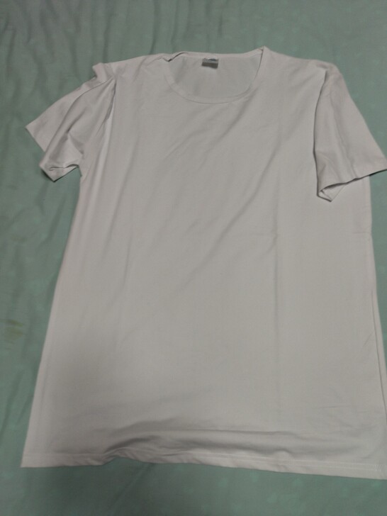 男士圆领白色t恤