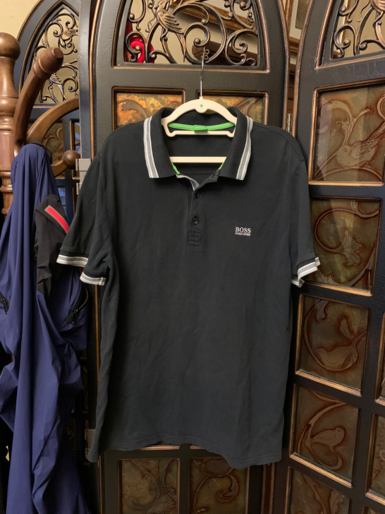 Boss 男短袖T恤，XL码，8成新