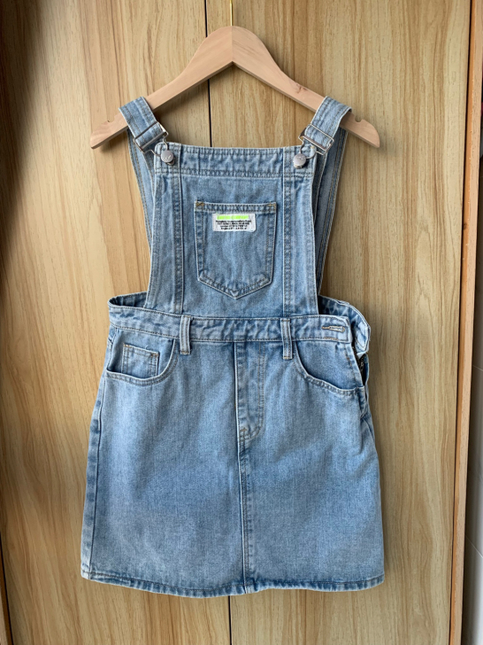 韩版浅色牛仔背带裙!小个子可!背带可调节!