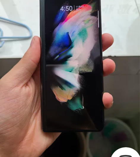 美版三星Z Fold 3支持5G。12＋2...