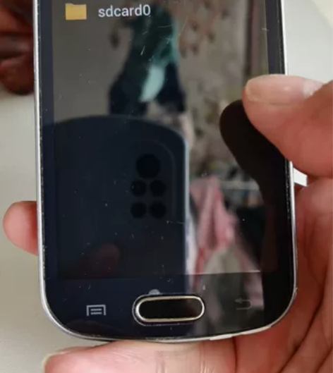 三星s7562c手机一台，闲置多年手机双卡...