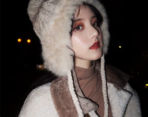 显脸小帽子女秋冬雷锋帽韩版潮百搭加绒兔毛护...