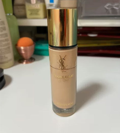 YSL超模粉底老版B10色号 还有三分之二...