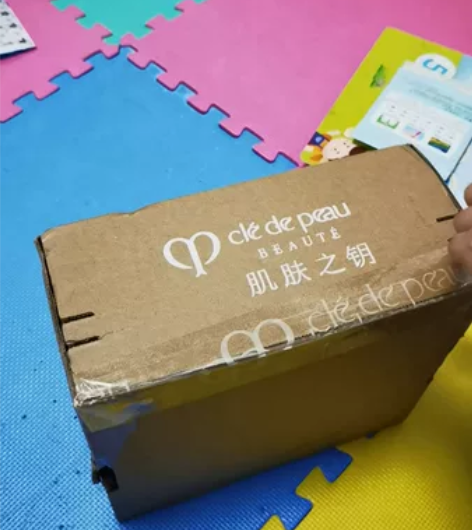 双十一官方旗舰店买的，转剩余6只隔离小样和...