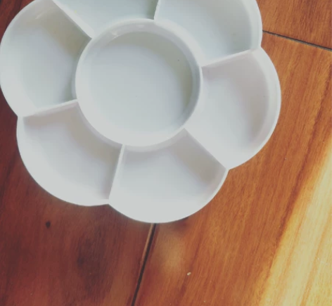 调色盘 1元一个 不包邮  唐岛湾公园附近...