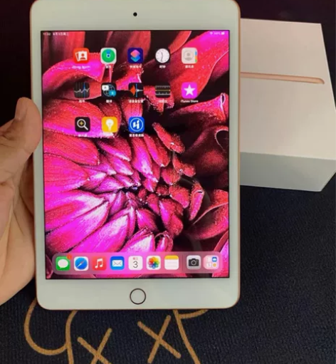 出售一台iPadmini5,爱思全绿,无I...