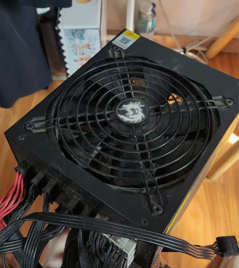 巨龙1650w 一手自用 没有任何问题。2...