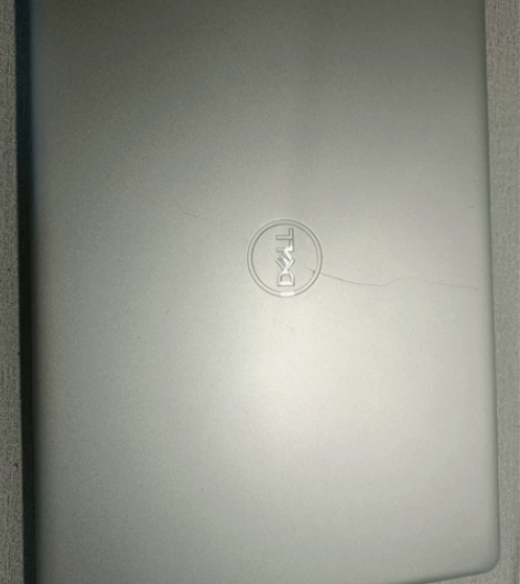 戴尔灵越3501，11代i7/mx330显...