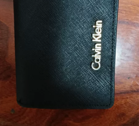 ck女士短款钱包 99新 正品 现闲置转让...