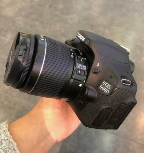 佳能600d原装单反相机 18-55mm套...