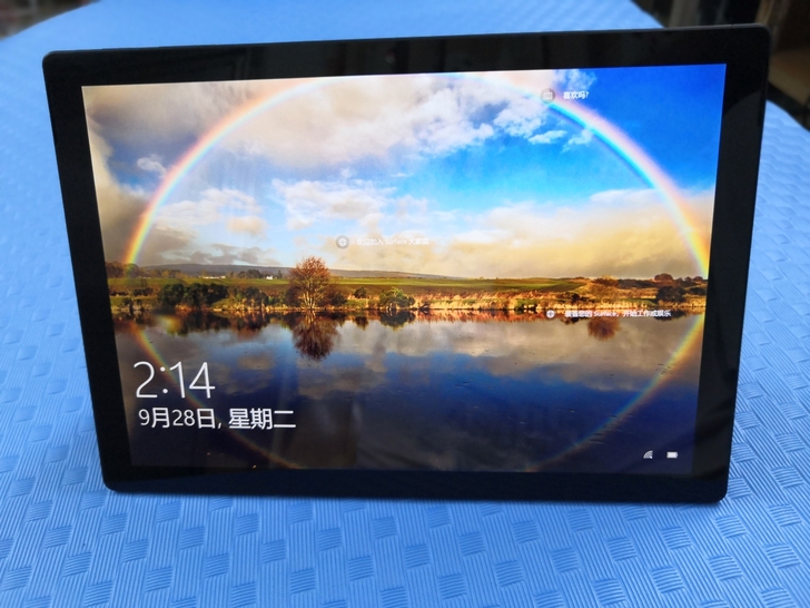 出微软surface pro6 256G国...