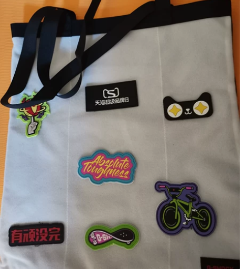 卡西欧定制单肩包 感兴趣的话点“我想要”和...