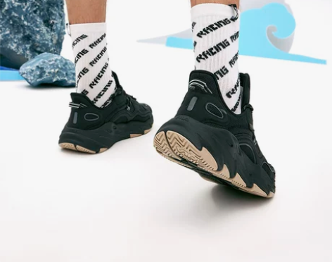 FILA斐乐男鞋2022新款网面透气跑步鞋...