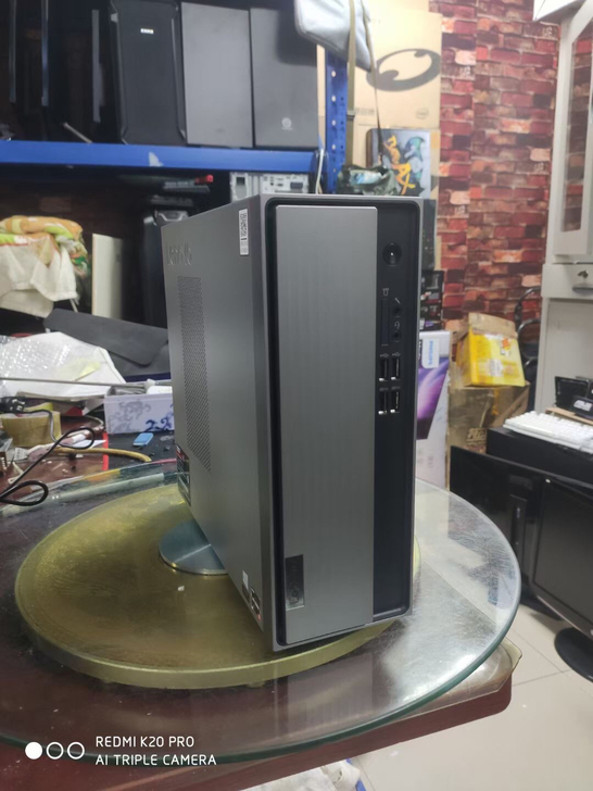 8095  2000元  联想主机 几乎全...