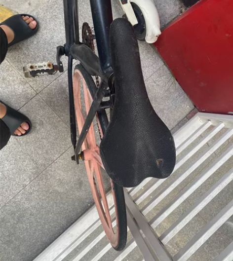 死飞!死飞!死飞!能倒骑这种 忘记是个什么...