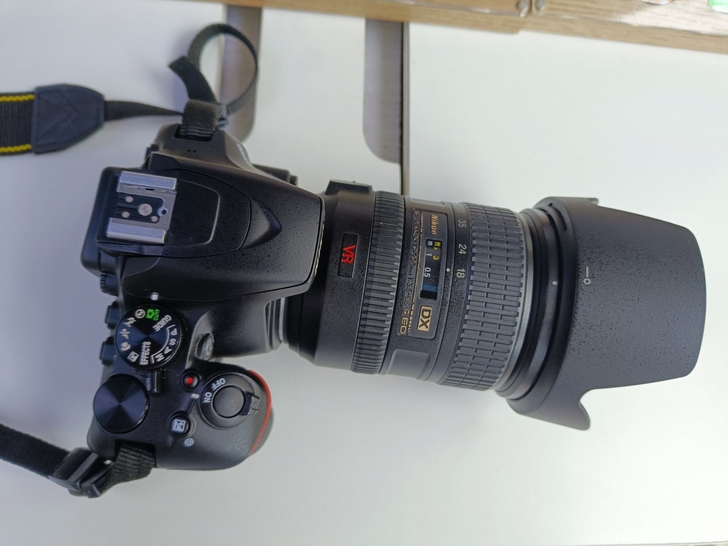 尼康d3500    镜头是18-200 ...