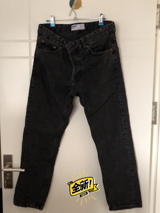 全新巴士卡bershker31码男裤牛仔扣...