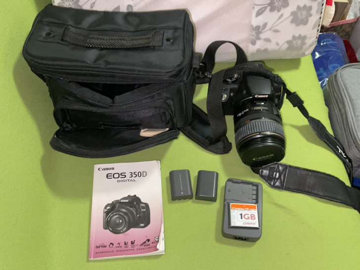 350d带17-85mm镜头，很新，买来没...