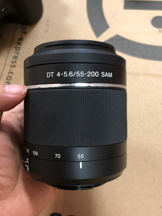 索尼Ａ口 55-200 成色很新 功能一切...