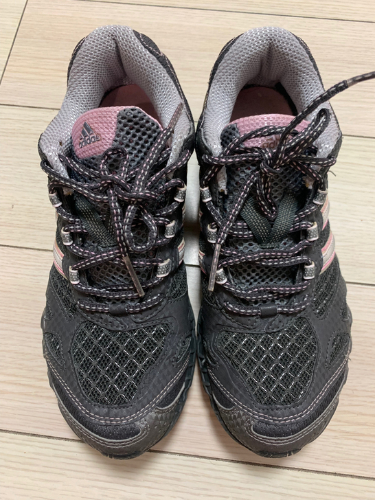 阿迪达斯Adidas 休闲运动跑步鞋  石...