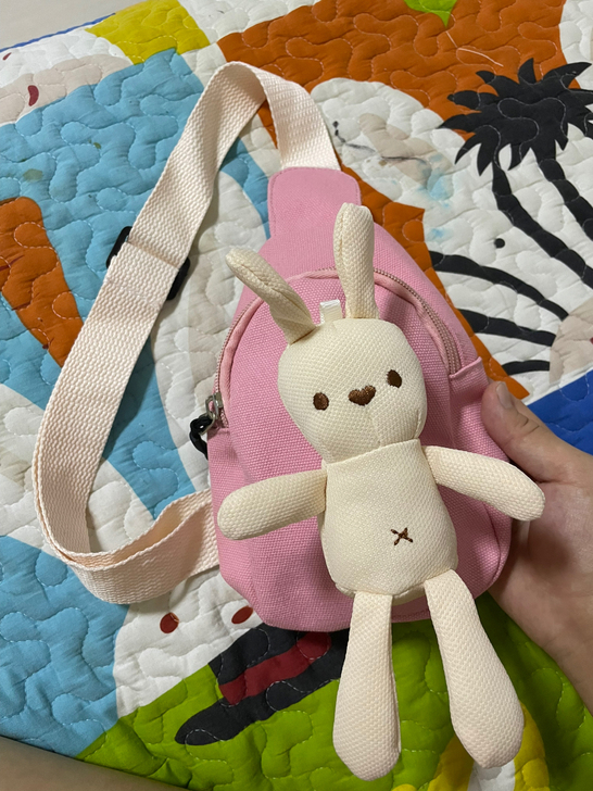 全新单肩斜挎兔子包   小孩的
