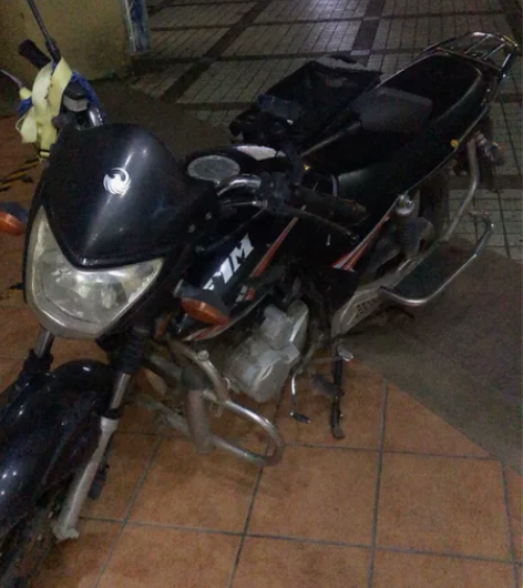 飞鹰125男士，摩托车1500一口价有牌无...