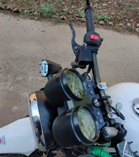 小姐姐?女骑福利 银钢迷你150CC，坐高...