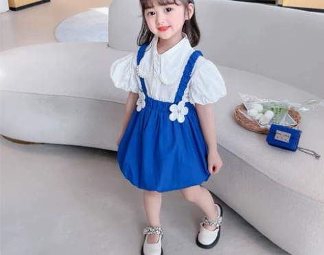 花苞裙两件套 真两件 全新带吊牌 感兴趣的...