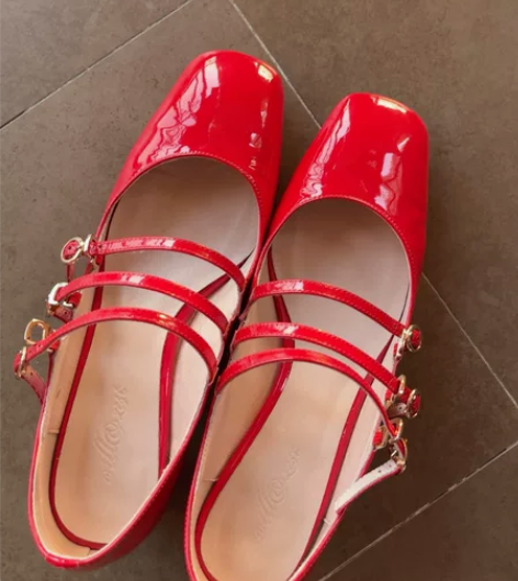 淘宝买的三字带玛丽珍鞋 非常漂亮的一双鞋,...