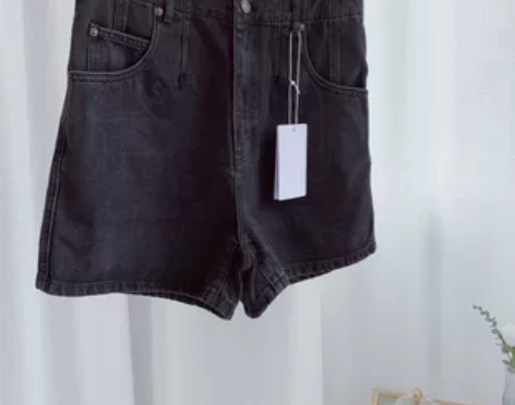 显腿白显腿长  高腰牛仔短裤 夏季 水洗黑...