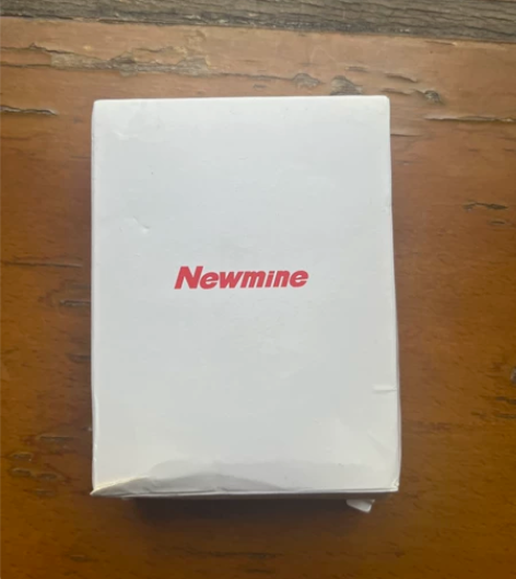 纽曼的耳机，全新未使用，包装盒略微破损，同...
