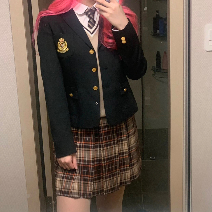 【已预定勿拍】全新 徽庆女高西服100码 ...